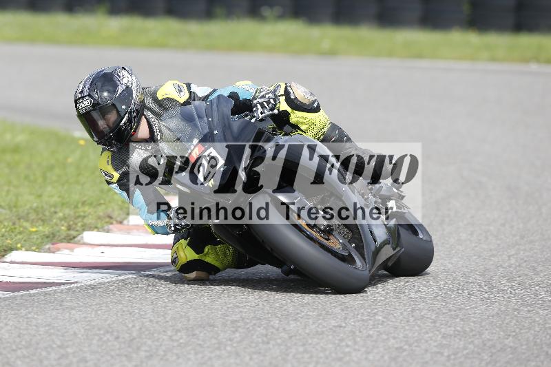 /Archiv-2025/53 16.09.2025 Track Day Domi Aegerter ADR/Gruppe rot/25